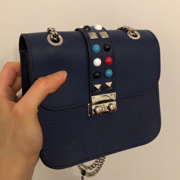 Cross body bag - Picture 2 of 2